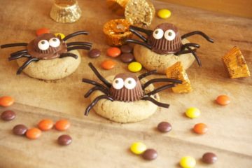 Peanut Butter Cookie Spiders + What’s for dinner?