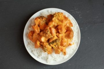 Simple Coconut Chicken Curry