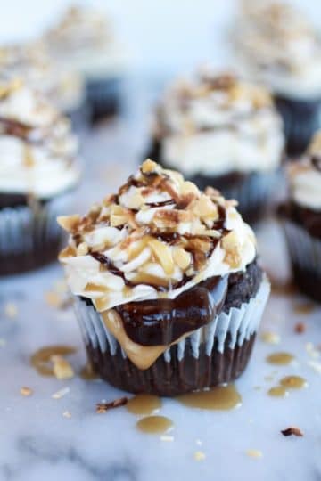 Snickers Coconut Caramel Cupcakes