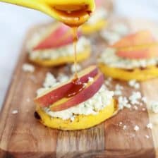 Peach and Gorgonzola Grilled Polenta Rounds with Chipotle Honey