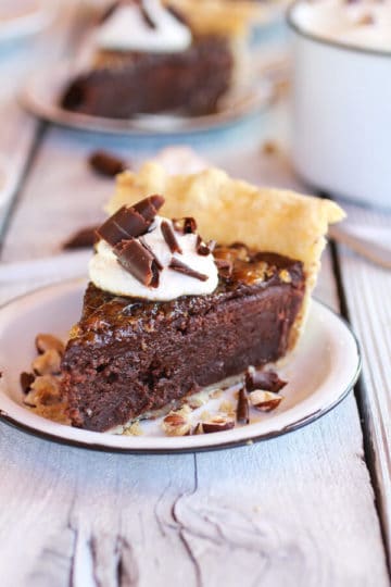 Fudge Brownie and Chocolate Liqueur Crème Brûlée Pie