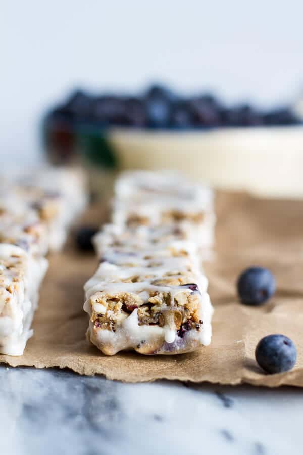 Blueberry Vanilla Greek Yogurt Granola Bars | halfbakedharvest.com