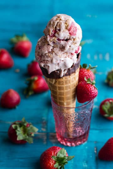 Caramelized Strawberry and Graham Cracker Crumble Ice Cream.