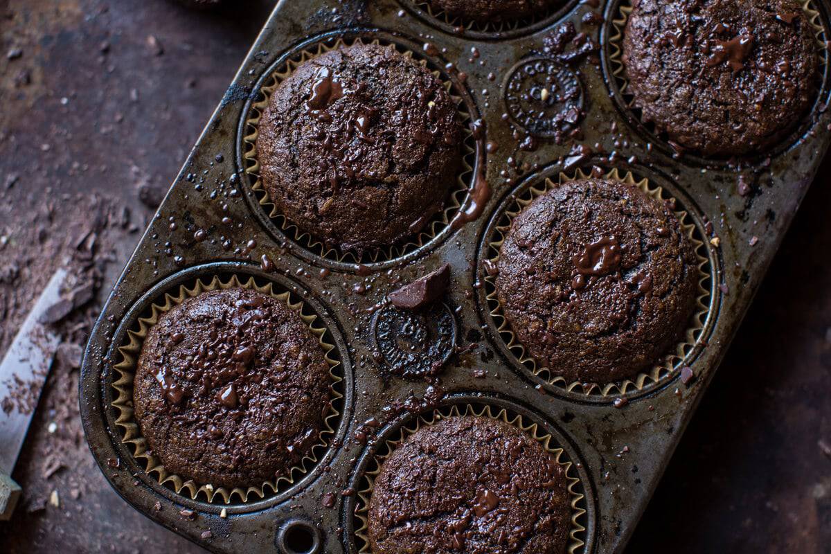 Double Chocolate Irish Tea Infused Oat Muffins | halfbakedharvest.com @hbharvest