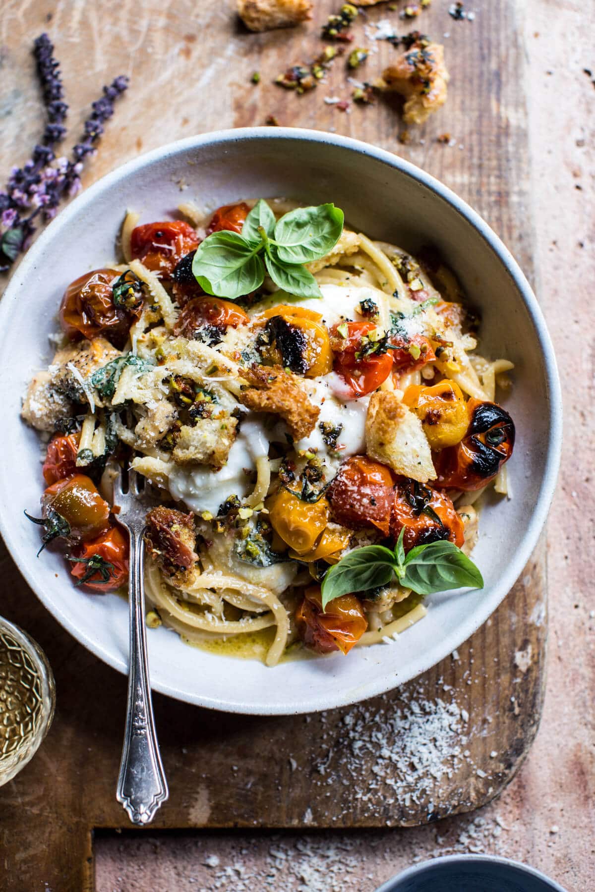 Charred Tomato Basil Chicken Florentine Pasta with Herb Butter Breadcrumbs | halfbakedharvest.com @hbharvest