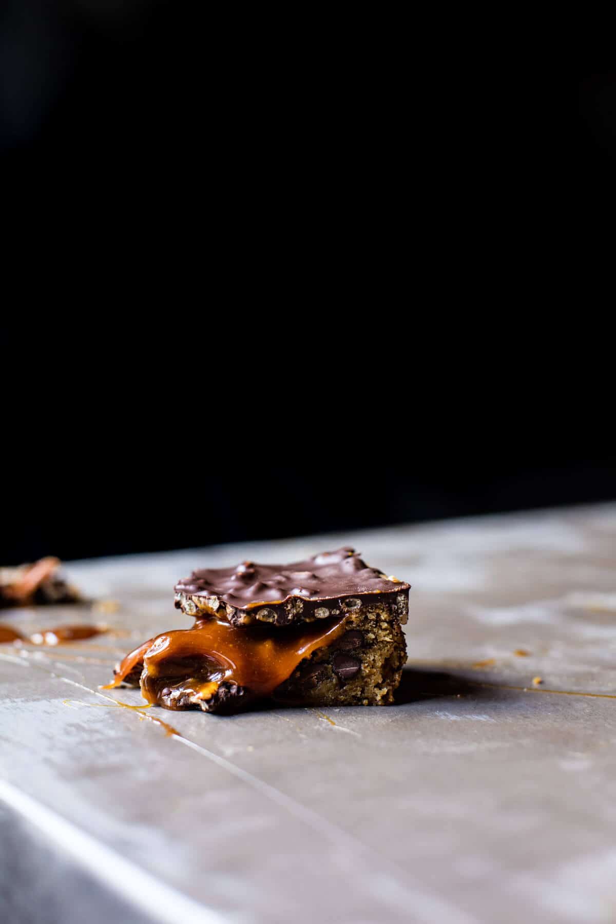 Mocha Caramel Crunch Chocolate Chip Cookie Bars | halfbakedharvest.com @hbharvest