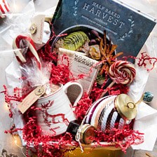 Santa's Hot Chocolate Cookbook Gift Box.