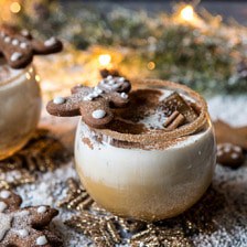 Gingerbread White Russian | halfbakedharvest.com #gingerbread #whiterussian #christmas #holiday #drink #cocktail